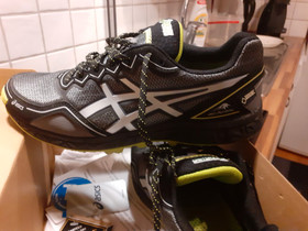 Asics nasta juoksukengät, Juoksu ja lenkkeily, Urheilu ja ulkoilu, Savonlinna, Tori.fi Asics nasta juoksukengät, Juoksu ja lenkkeily, Urheilu ja ulkoilu, Savonlinna, Tori.fi
