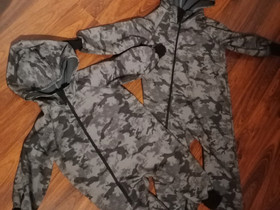 Softshellhaalari 2kpl 86cm ja 110cm, Lastenvaatteet ja kengät, Veteli, Tori.fi Softshellhaalari 2kpl 86cm ja 110cm, Lastenvaatteet ja kengät, Veteli, Tori.fi