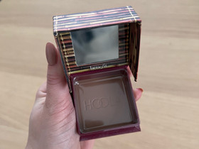 Benefit Hoola matte bronzer, uusi, Kauneudenhoito ja kosmetiikka, Terveys ja hyvinvointi, Jyväskylä, Tori.fi Benefit Hoola matte bronzer, uusi, Kauneudenhoito ja kosmetiikka, Terveys ja hyvinvointi, Jyväskylä, Tori.fi