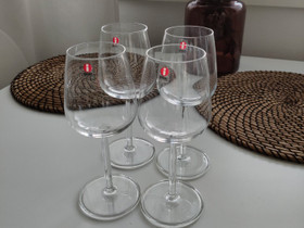 Iittala Senta Viinilasit 29 cl, 4 kpl, Kahvikupit, mukit ja lasit, Keittiötarvikkeet ja astiat, Pori, Tori.fi Iittala Senta Viinilasit 29 cl, 4 kpl, Kahvikupit, mukit ja lasit, Keittiötarvikkeet ja astiat, Pori, Tori.fi