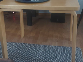 Pöytä, sivupöytä, Pöydät ja tuolit, Sisustus ja huonekalut, Jyväskylä, Tori.fi Pöytä, sivupöytä, Pöydät ja tuolit, Sisustus ja huonekalut, Jyväskylä, Tori.fi