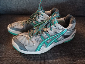 Asics sisäpelikengät 39,5, Pallopelit, Urheilu ja ulkoilu, Seinäjoki, Tori.fi Asics sisäpelikengät 39,5, Pallopelit, Urheilu ja ulkoilu, Seinäjoki, Tori.fi
