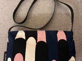 Marimekko olkalaukku, Laukut ja hatut, Asusteet ja kellot, Lempäälä, Tori.fi Marimekko olkalaukku, Laukut ja hatut, Asusteet ja kellot, Lempäälä, Tori.fi