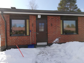 Valoisa, remontoitu rivitalon päätykolmio, Myytävät asunnot, Asunnot, Ilomantsi, Tori.fi Valoisa, remontoitu rivitalon päätykolmio, Myytävät asunnot, Asunnot, Ilomantsi, Tori.fi