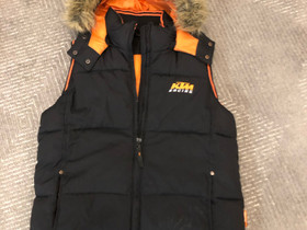 KTM untuva toppaliivi, Lastenvaatteet ja kengät, Nurmijärvi, Tori.fi KTM untuva toppaliivi, Lastenvaatteet ja kengät, Nurmijärvi, Tori.fi