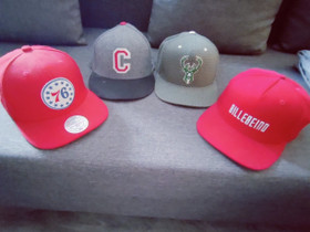 Snapback, Laukut ja hatut, Asusteet ja kellot, Masku, Tori.fi Snapback, Laukut ja hatut, Asusteet ja kellot, Masku, Tori.fi