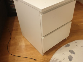 Ikea malm yöpöytä x2, Hyllyt ja säilytys, Sisustus ja huonekalut, Hämeenlinna, Tori.fi