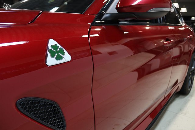 Alfa Romeo Giulia 20