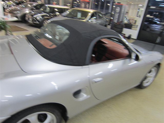 Porsche Boxster 22