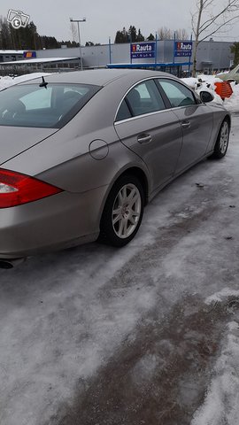 Mercedes-Benz 350 4