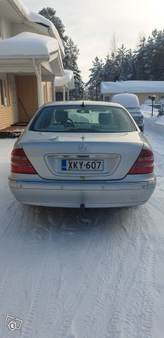 Mercedes-Benz S-sarja 3