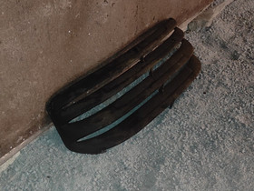 Volvo Amazon takalasin ritilä, Lisävarusteet ja autotarvikkeet, Auton varaosat ja tarvikkeet, Uusikaupunki, Tori.fi Volvo Amazon takalasin ritilä, Lisävarusteet ja autotarvikkeet, Auton varaosat ja tarvikkeet, Uusikaupunki, Tori.fi