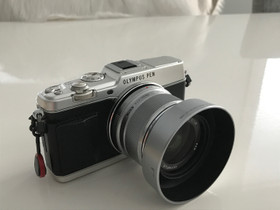 Olympus E-P5 + zuiko 25mm 1,8, Kamerat, Kamerat ja valokuvaus, Kajaani, Tori.fi Olympus E-P5 + zuiko 25mm 1,8, Kamerat, Kamerat ja valokuvaus, Kajaani, Tori.fi