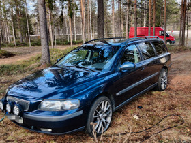 Volvo v70 d5 2001 osina, Autovaraosat, Auton varaosat ja tarvikkeet, Sodankylä, Tori.fi