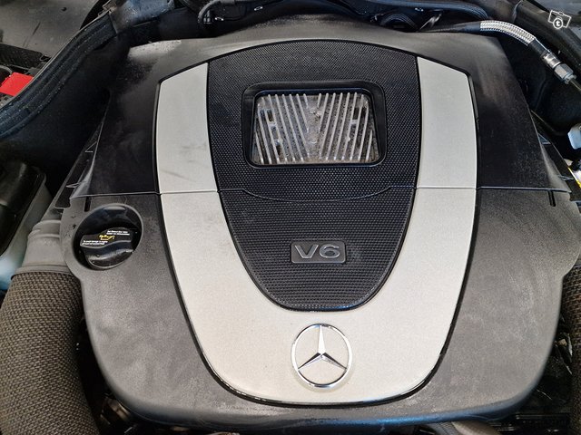 Mercedes-Benz C-sarja 18
