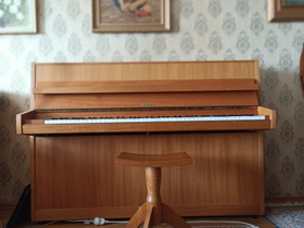 Hellas -merkkinen piano, Pianot, urut ja koskettimet, Musiikki ja soittimet, Iisalmi, Tori.fi Hellas -merkkinen piano, Pianot, urut ja koskettimet, Musiikki ja soittimet, Iisalmi, Tori.fi