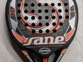 Sane Aggressor iii Textreme - padel maila, Pallopelit, Urheilu ja ulkoilu, Kotka, Tori.fi Sane Aggressor iii Textreme - padel maila, Pallopelit, Urheilu ja ulkoilu, Kotka, Tori.fi