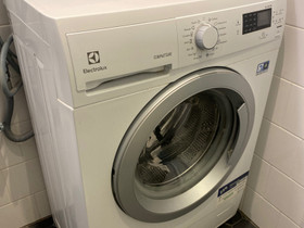 Electrolux Compact pyykinpesukone, Pesu- ja kuivauskoneet, Kodinkoneet, Helsinki, Tori.fi Electrolux Compact pyykinpesukone, Pesu- ja kuivauskoneet, Kodinkoneet, Helsinki, Tori.fi