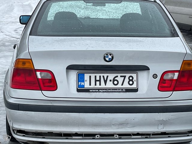 BMW 3-sarja 3