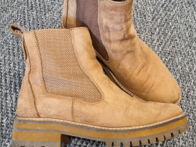 Naisten Timberland nilkkurit, Vaatteet ja kengät, Vantaa, Tori.fi Naisten Timberland nilkkurit, Vaatteet ja kengät, Vantaa, Tori.fi