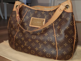Louis vuitton Galliera PM, Laukut ja hatut, Asusteet ja kellot, Lahti, Tori.fi Louis vuitton Galliera PM, Laukut ja hatut, Asusteet ja kellot, Lahti, Tori.fi