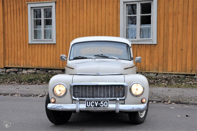 Volvo PV 5