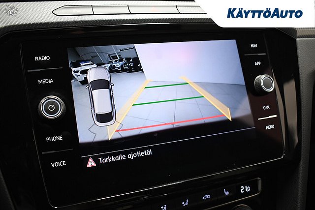 VOLKSWAGEN Arteon 17