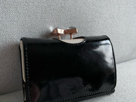 Ted Baker lompakko, Laukut ja hatut, Asusteet ja kellot, Hämeenlinna, Tori.fi Ted Baker lompakko, Laukut ja hatut, Asusteet ja kellot, Hämeenlinna, Tori.fi