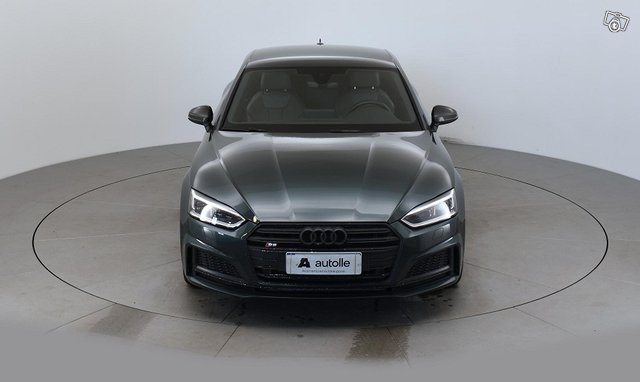 Audi S5 2