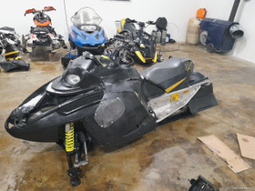 Lynx Rave 550, Moottorikelkan varaosat ja tarvikkeet, Mototarvikkeet ja varaosat, Tornio, Tori.fi Lynx Rave 550, Moottorikelkan varaosat ja tarvikkeet, Mototarvikkeet ja varaosat, Tornio, Tori.fi