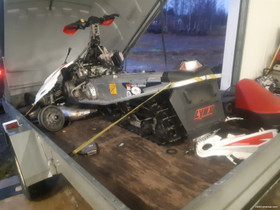 Lynx Re 600 E-Tec, Moottorikelkan varaosat ja tarvikkeet, Mototarvikkeet ja varaosat, Tornio, Tori.fi Lynx Re 600 E-Tec, Moottorikelkan varaosat ja tarvikkeet, Mototarvikkeet ja varaosat, Tornio, Tori.fi
