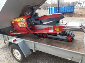Lynx Enduro 500, Moottorikelkan varaosat ja tarvikkeet, Mototarvikkeet ja varaosat, Tornio, Tori.fi Lynx Enduro 500, Moottorikelkan varaosat ja tarvikkeet, Mototarvikkeet ja varaosat, Tornio, Tori.fi