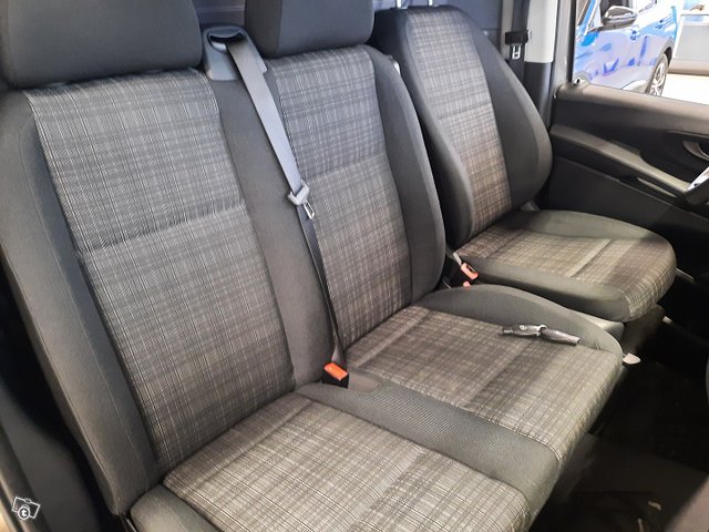MERCEDES-BENZ VITO 10
