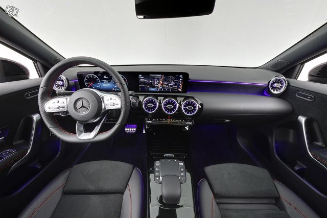 Mercedes-Benz A 11