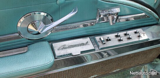 Lincoln Continental 14