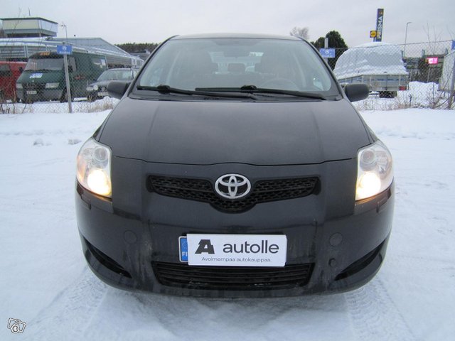 Toyota Auris 2