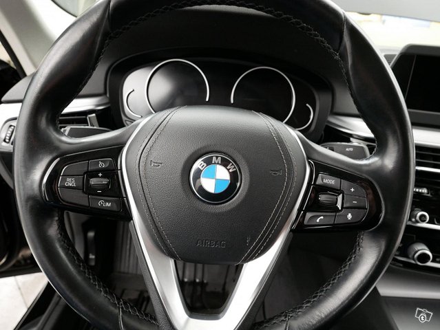 BMW 520 15