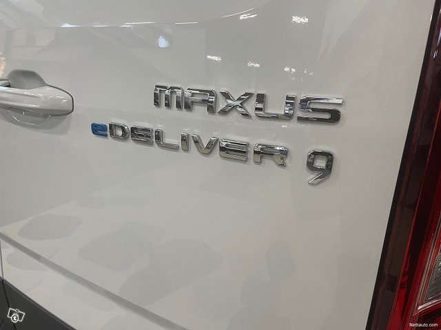 Maxus E-Deliver 9 7