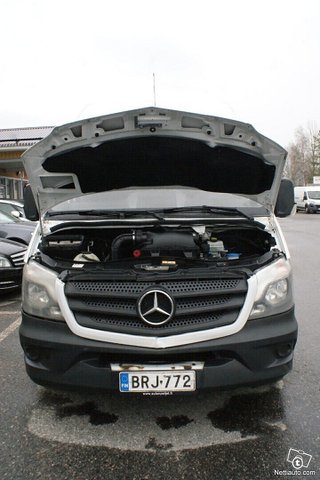 Mercedes-Benz Sprinter 4