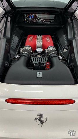 Ferrari 458 14