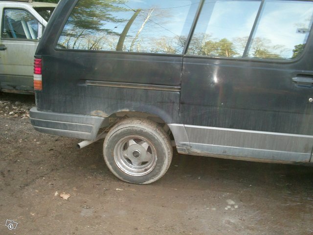 Ford Aerostar 4