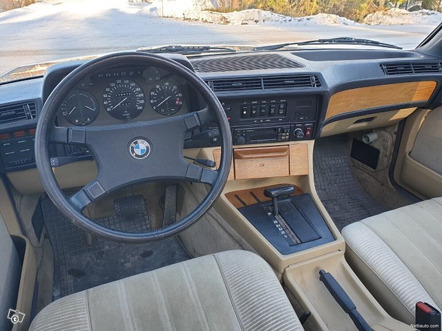 BMW 733 11