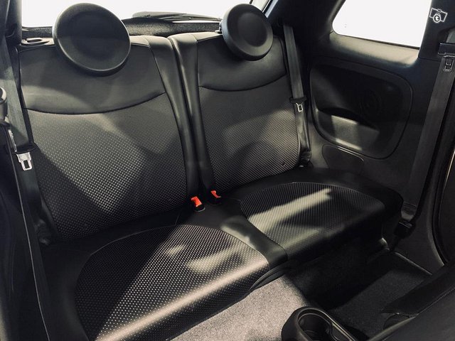 Fiat 500E 7