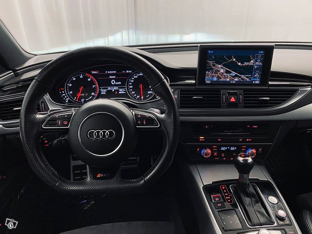 Audi RS7 8