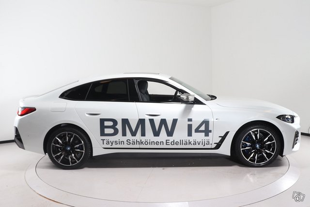 BMW I4 4