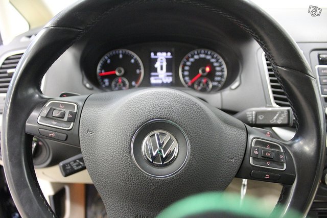 Volkswagen Sharan 18