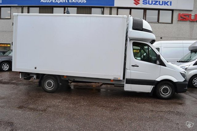 Mercedes-Benz Sprinter 6