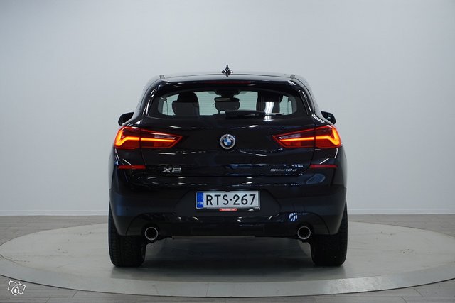 BMW X2 6