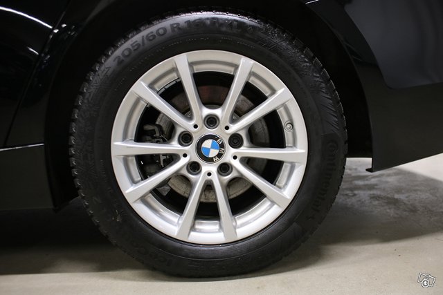 BMW 3-sarja 15