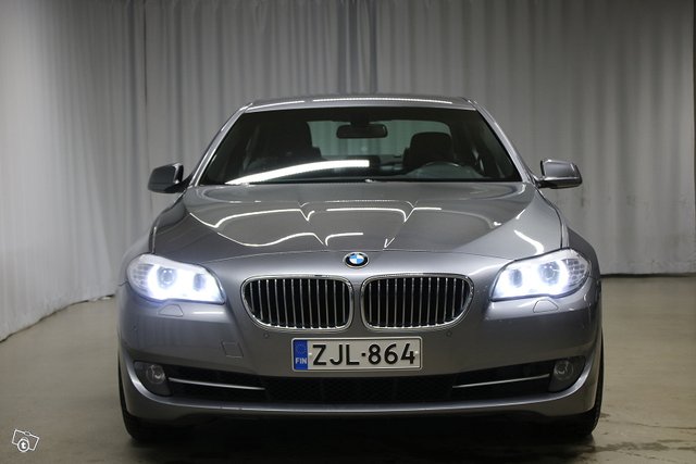 BMW 5-sarja 6